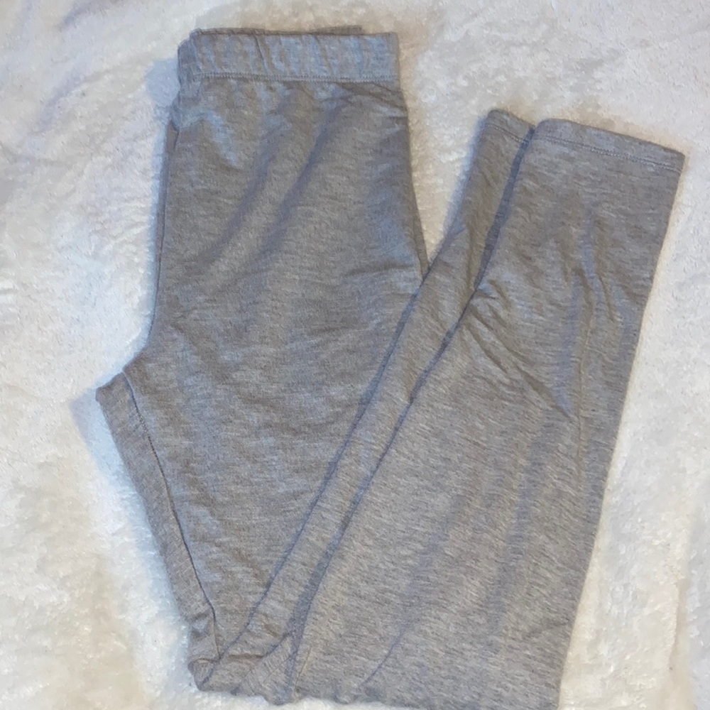 Gray leggings